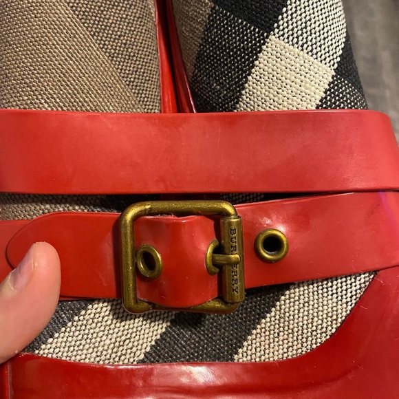 Burberry Boots - Authentic - Picture 4 of 8